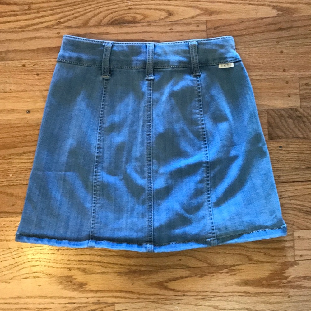 Sky and Sparrow mini skirt - Picture 2 of 3